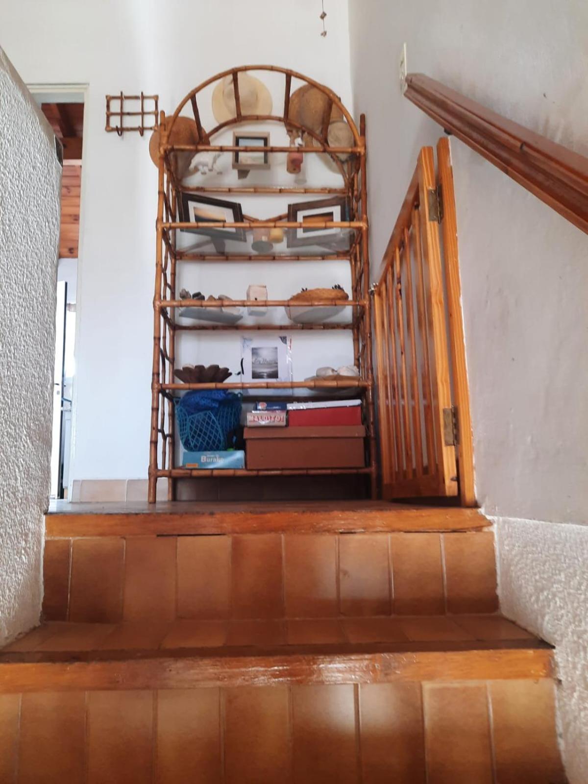 Nainos Apartment *